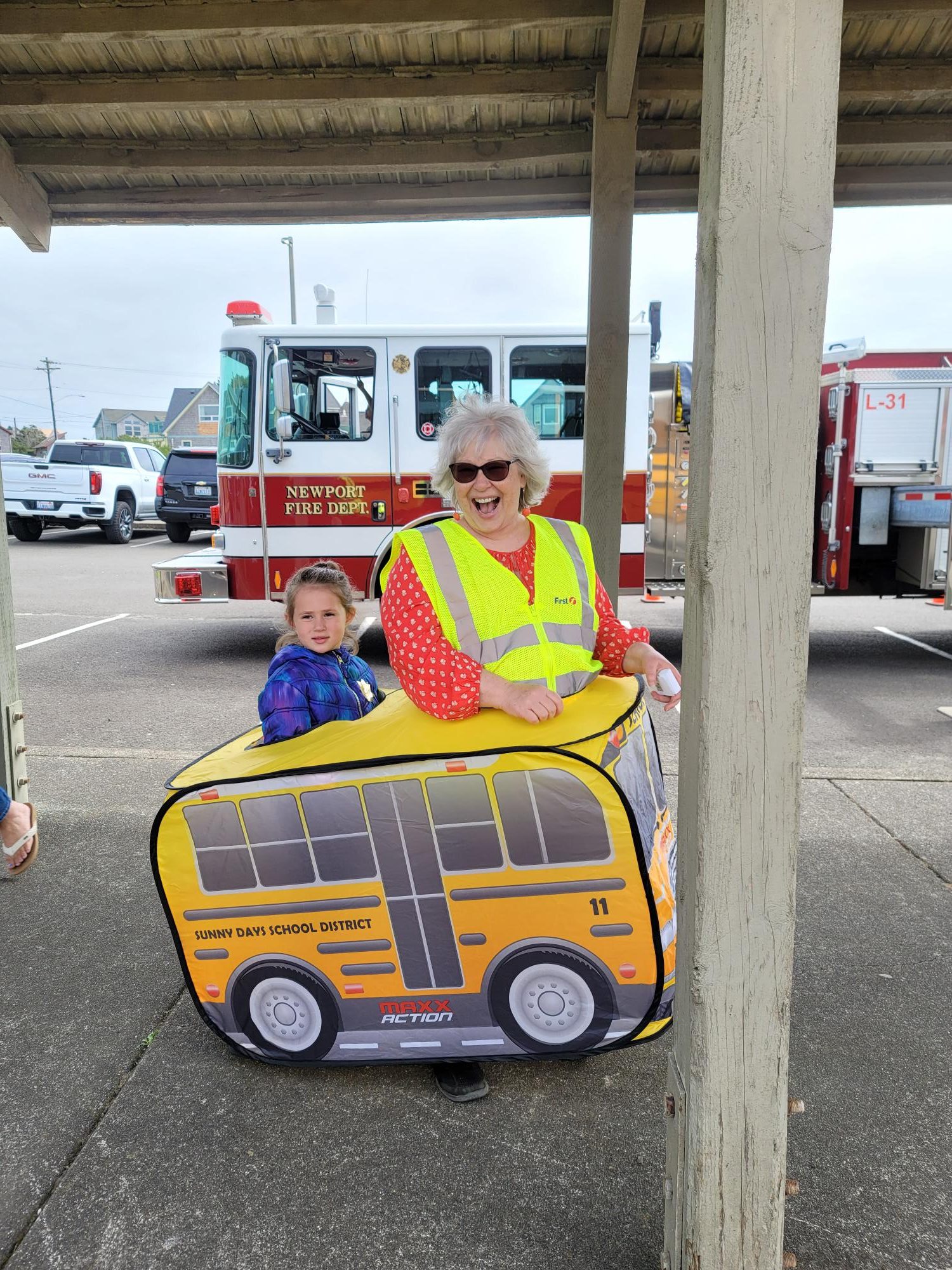 It's National School Bus Driver Appreciation Day!/Es el Día de